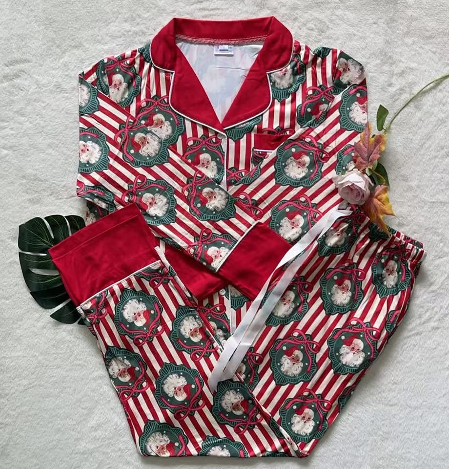 •PREORDER• Vintage Santa Pajamas with Long Sleeves