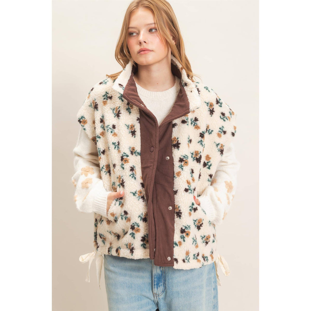 Cordelia Floral Sherpa Vest With Corduroy: BLUE