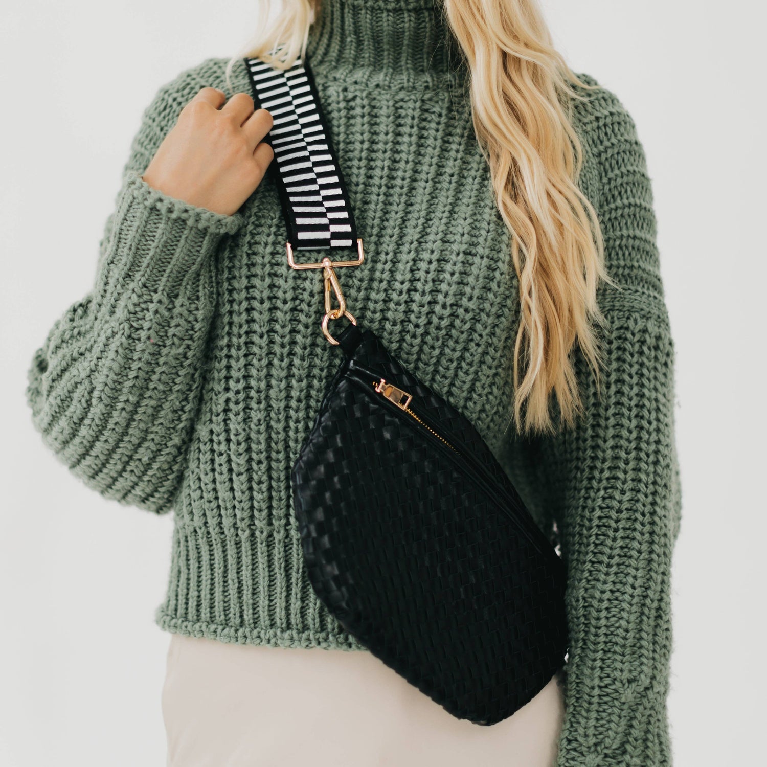 Westlyn Woven Bum Bag - NO STUDS: Woven Checkered Navy