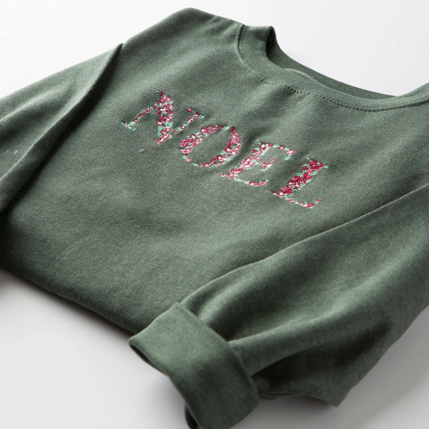 Noel  Embroidered Sweatshirt