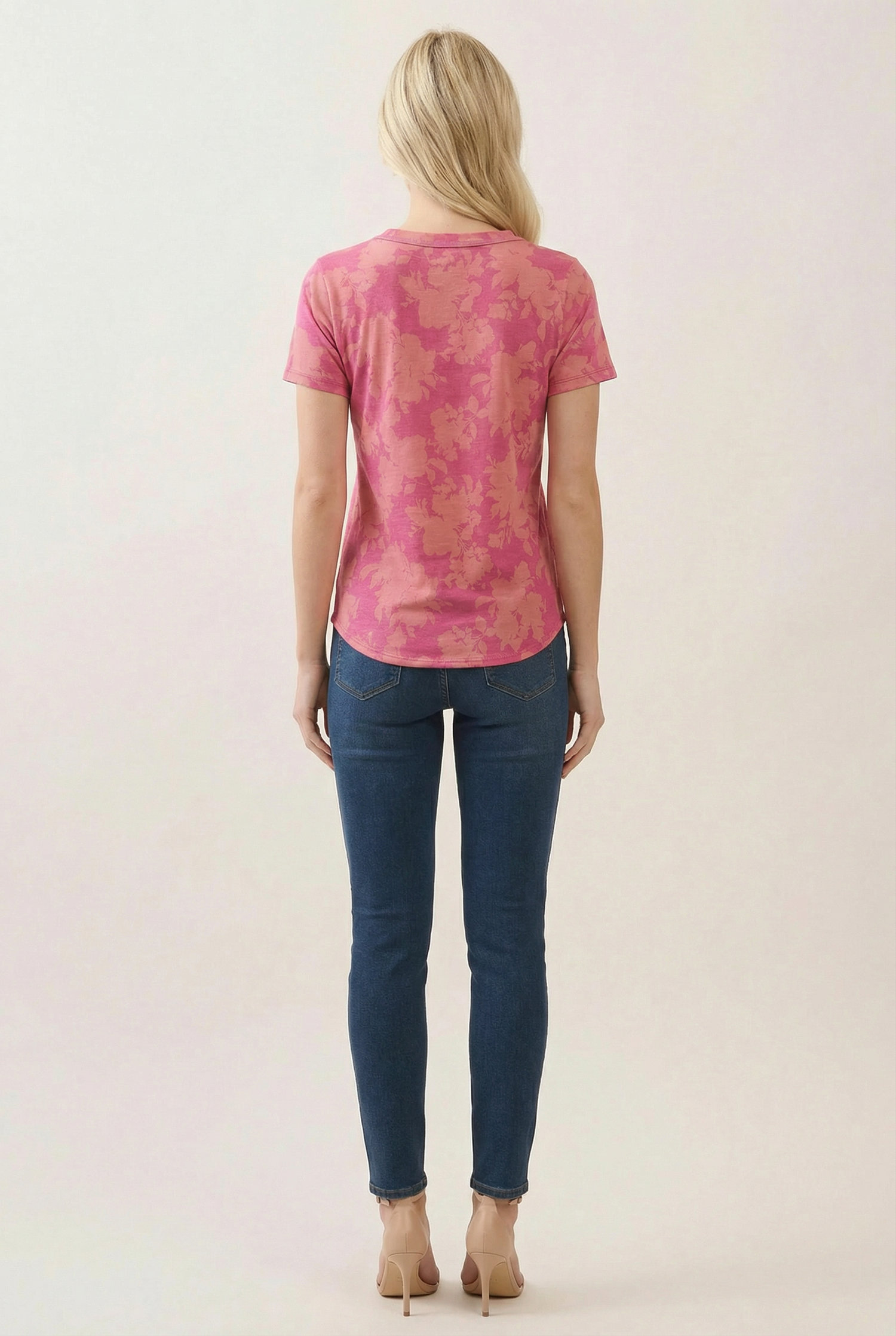 Floral Print Short Sleeve Tee: Floral / XL